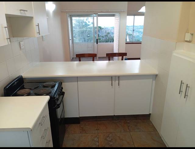 2 BEDROOM FLAT FOR SALE IN BLUFF